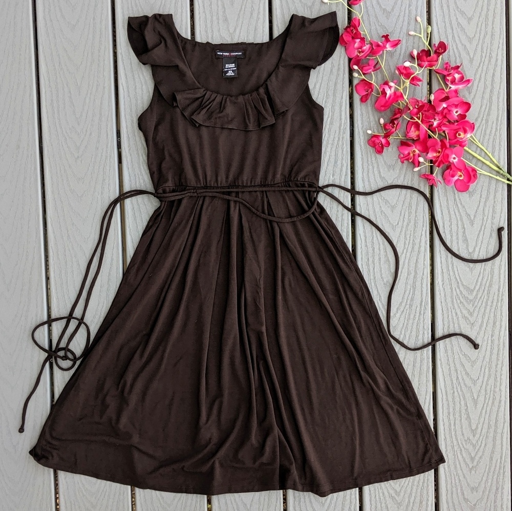 New York & Company brown dress